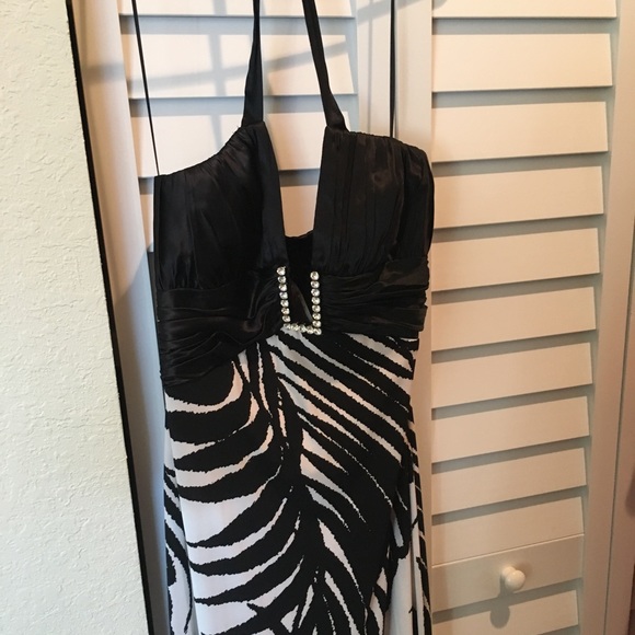 Mary L Couture dress - Picture 3 of 8